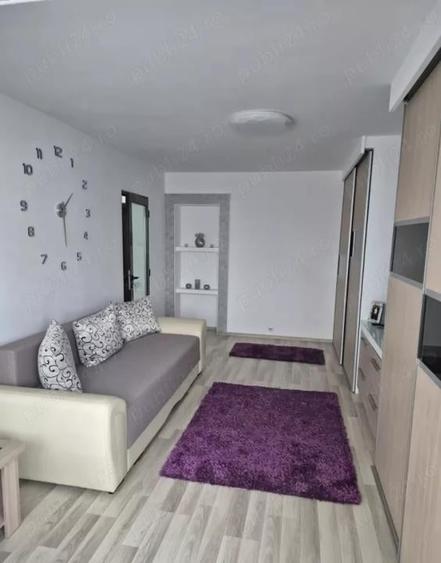 Apartament cu 3 camere Intre Lacuri decomandat 66 mp - 2