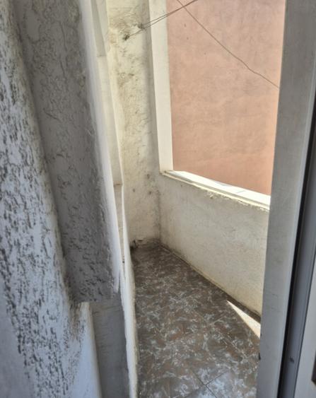 Unirii Mitropolie INCHIRIEZ apartament 2 camere in vila - 1