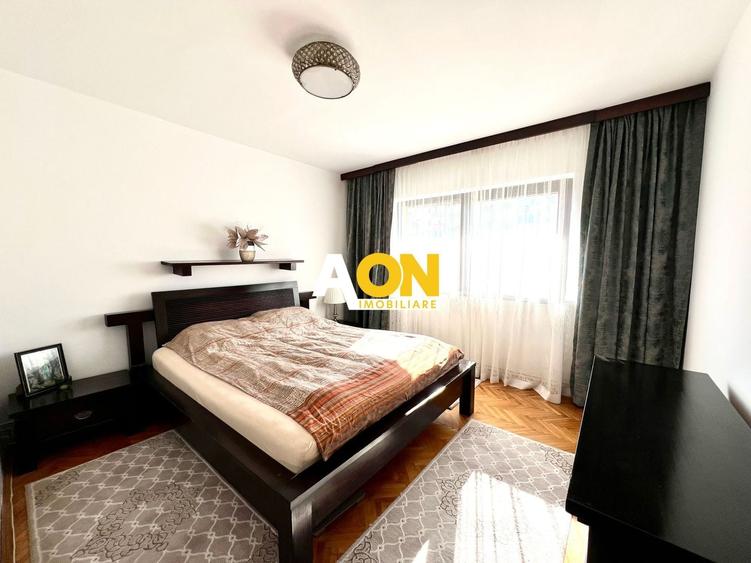 Apartament cu 3 camere decomandat, mobilat în Ampoi 3