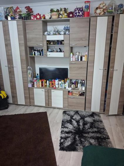 Vand apartament 2 camere - 1