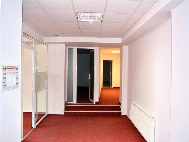Inchiriere spatiu birou 230 m finisat in zona Iulius Mall - 12