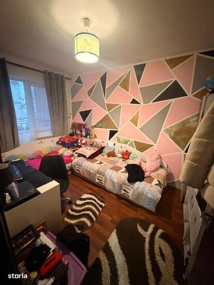 Apartament 3 camere Zona Sud - etaj 1/4 - 47mp- 55000 euro - 1