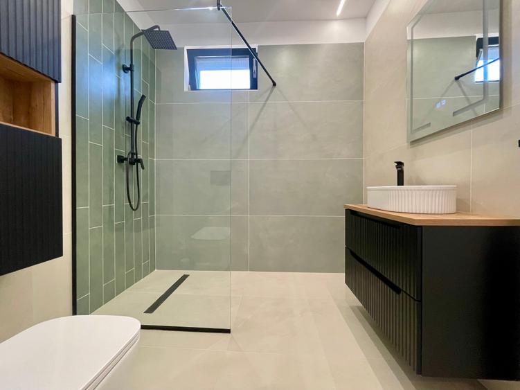 Vanzare Vila 250 mp 6 camere 4 bai, sauna, finisaje premium | Iancu Nicolae - 19