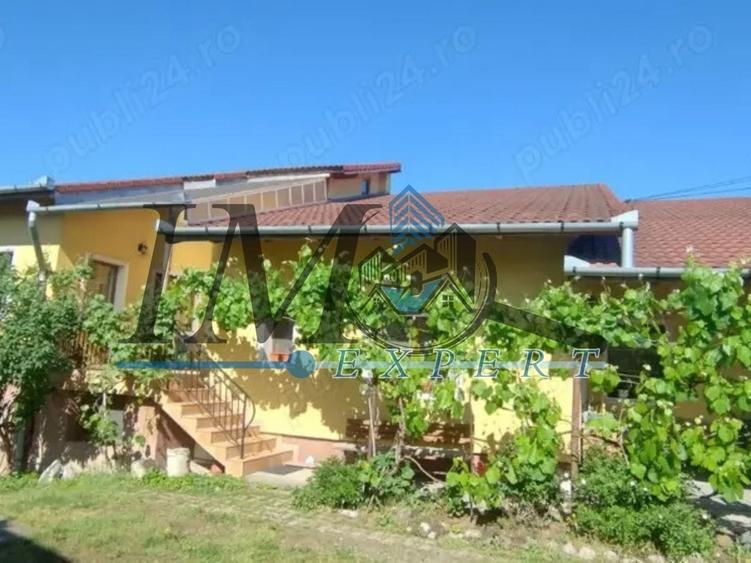 Casă de vânzare în centru Alba Iulia - 1