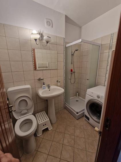 Muncii, Decebal, Calea Calarasilor, Prima Inchiriere - 18