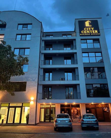 Inchiriere spatiu birou -Etaj 3, City Center Targoviste - Ultracentral - 1