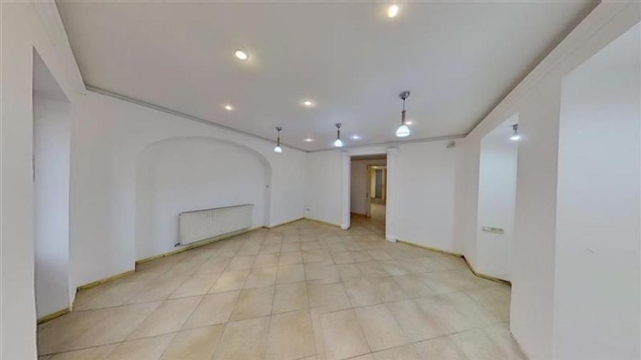 Tur 3D!  Rezidential/ birouri/ servicii, pozitie apreciabila, Central, conditii - 1