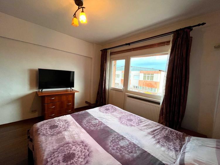 Apartament cu 2 camere, decomandat, zona Iiruc - 2