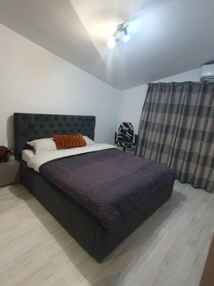 PROPRIETAR vand apartament 2 camere decomandat, M2  Dimitrie Leonida, str. Oituz - 3