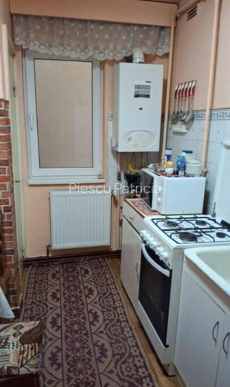 Apartament 3 camere decomandat etaj 1 str. ?coalei
