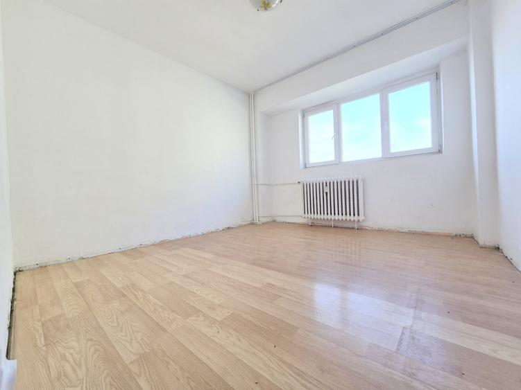 Lacul Tei - Parcul Circului, bloc 1979 - 5