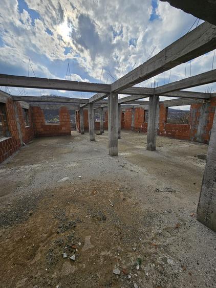 Casa cu teren generos si vedere spre padure Ciucurova - 5