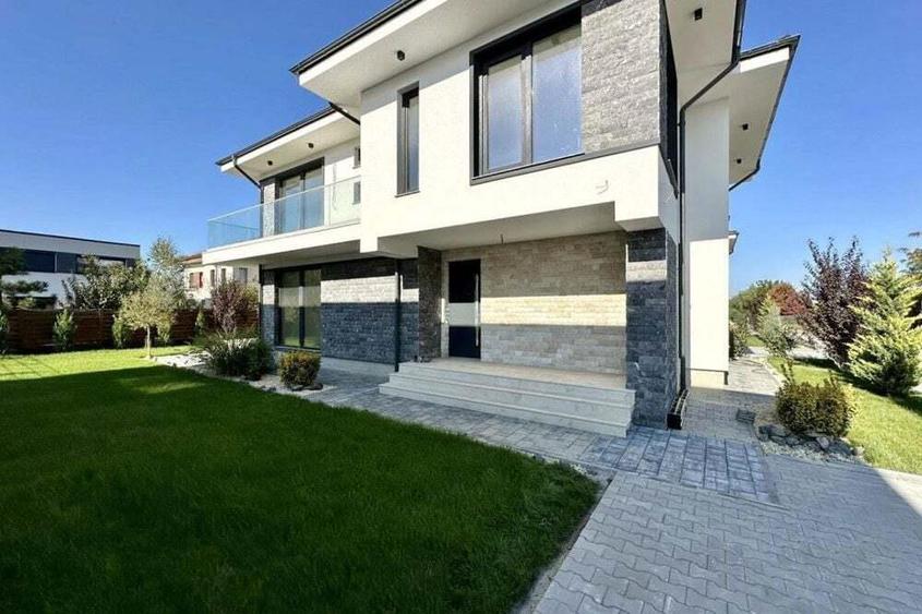 Vile lux, la cheie, Corbeanca - zona Laguna Albastra, comision 0% - 1