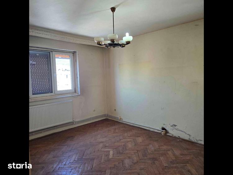 Apartament cu 2 camere semidecomandat în Ultracentral
