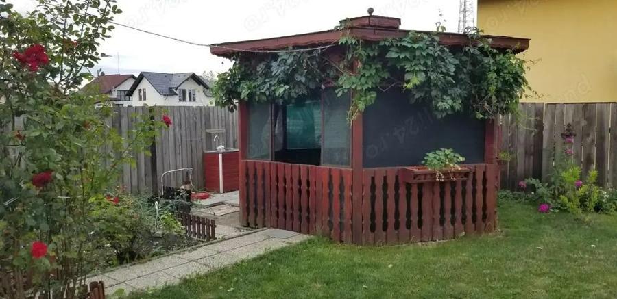 Casa Stupini complet mobilata, curte proprie cu foisor - 4