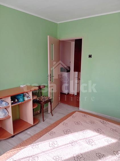 Apartament 3 camere, etaj 7/10, Micro 20 – centrală, balcon cu vedere deschisă - 2