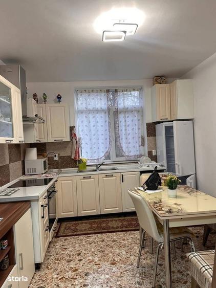 De vanzare apartament cu 3 camere, mobilat si utilat, parter inalt - 7
