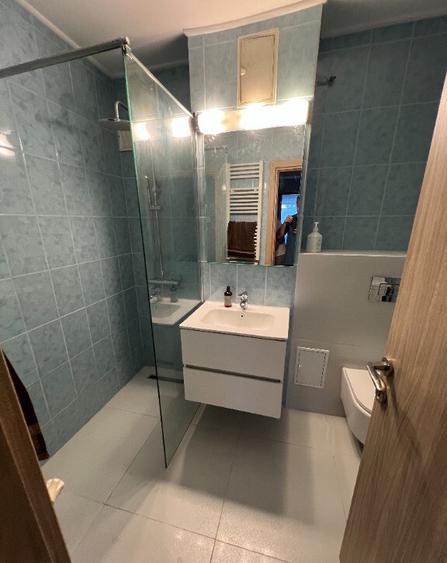 Inchiriez apartament 2 camere, central, Pite?ti strada I.C.Bratianu - 8