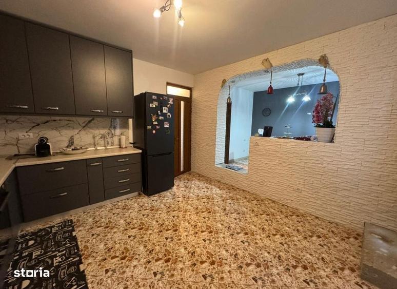 Casa 4 camere Tomesti , 194 metri Cod:160388 - 9