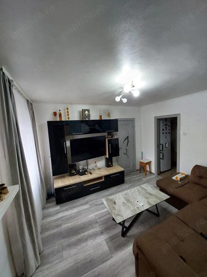 De vanzare apartament cu 2 camere - 1
