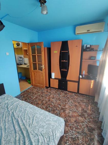 De vanzare garsoniera - 1