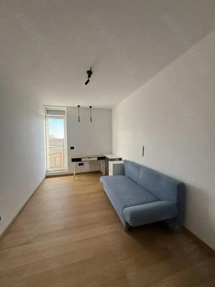 Inchiriez apartament 3 camere, Pia?a Doina, 70 mp, parcare subterana - 9