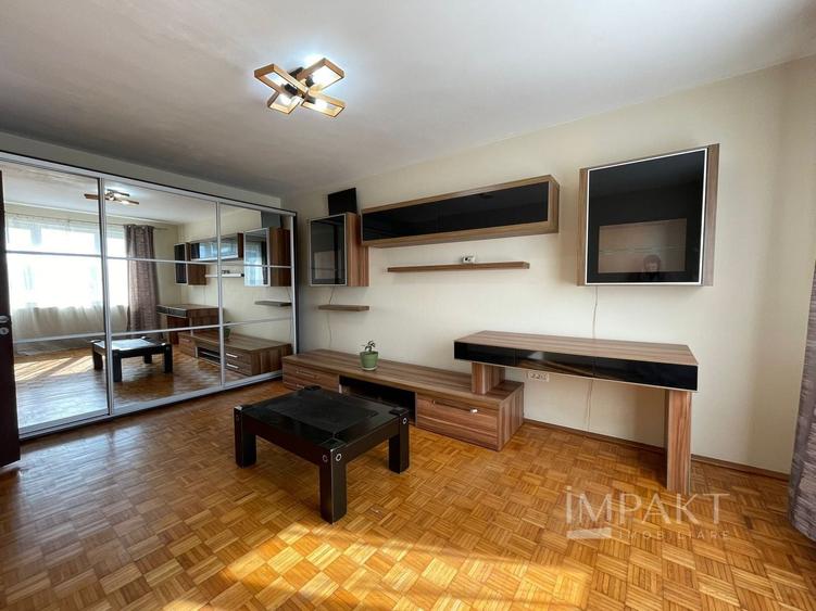 Închiriere 2 camere, central, 2 locuri de parcare - 2