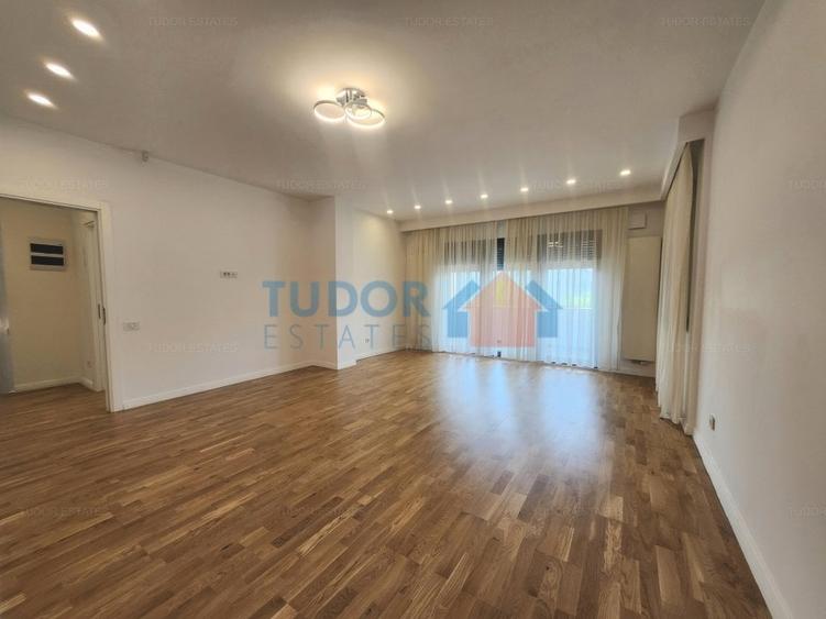 Beautiful 5 bedroom villa in Oxford Gardens - 13