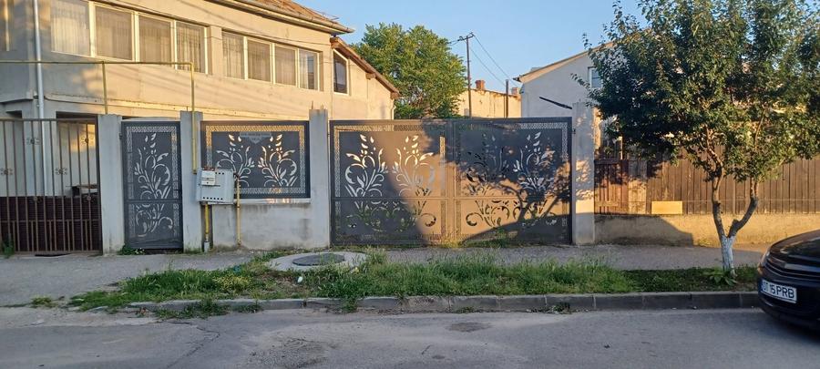 Casă cu 3 camere în Central
