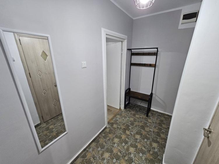 Garsoniera de Vanzare - Piata Sudului - Aparatorii Patriei - 3