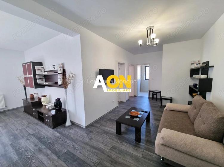 Apartament cu 3 Camere, Etaj Intermediar, Bloc Nou, Centru Apartament cu 3 Camere, Etaj Intermediar, Bloc Nou, Centru