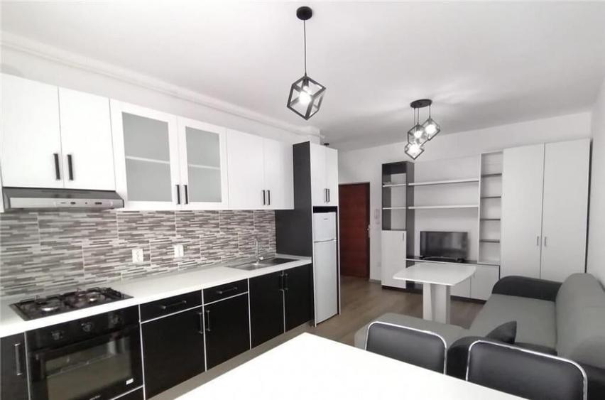 2 camere Nerva Traian - 1