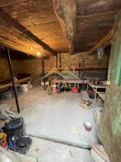 VANZARE CASA  TEREN - 18