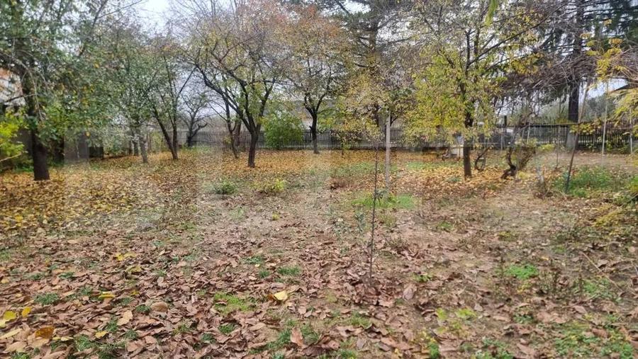 OPORTUNITATE TEREN 0,9 Ha intravilan constructii+extravilan - 10