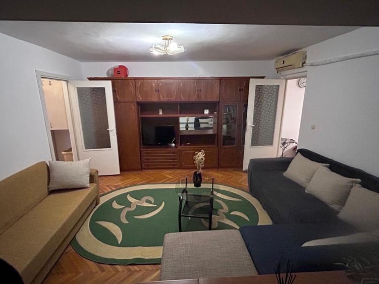 Închiriere apartament  2 camere - 4