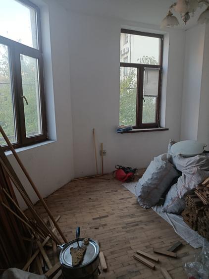 VILĂ DE VÂNZARE – ZONA UNIVERSITATE / CENTRU VECHI / KM 0 - 8