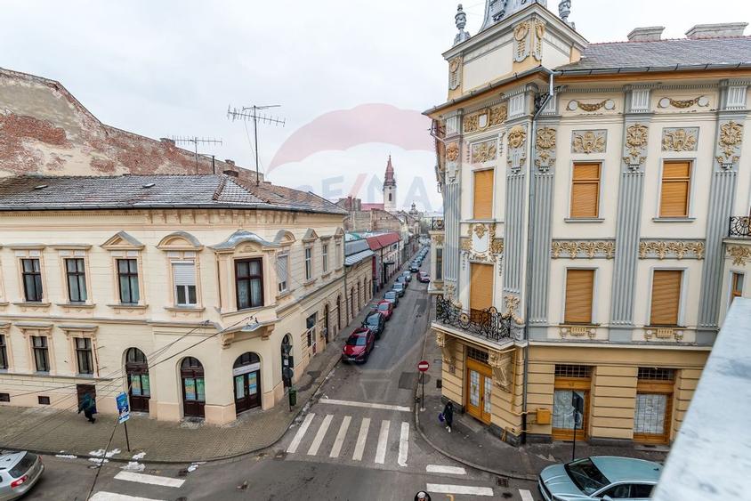 Apartament 4 camere ultracentral de vanzare in Arad - 22