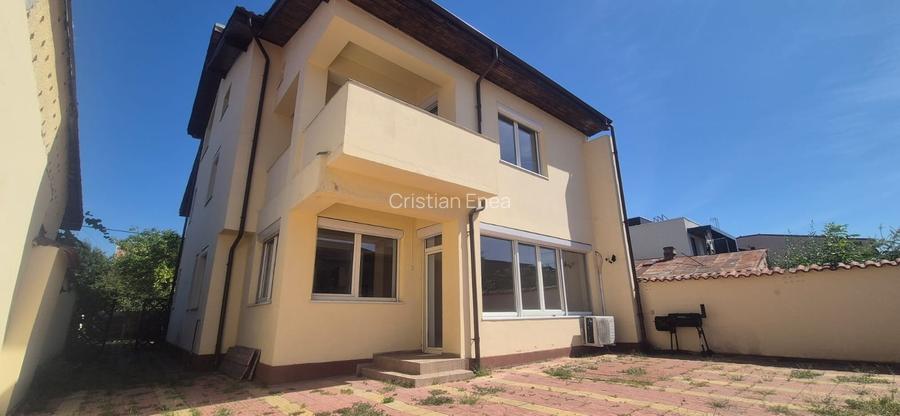 Vila de vanzare / inchiriere Bucurestii Noi - Luptatorilor - Garofitei