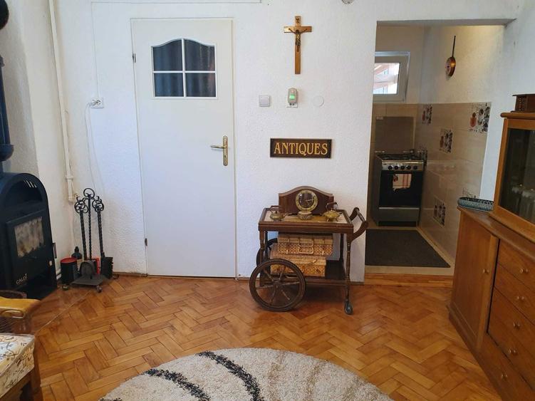 Vand URGENT casa in oras Turda, central - 8