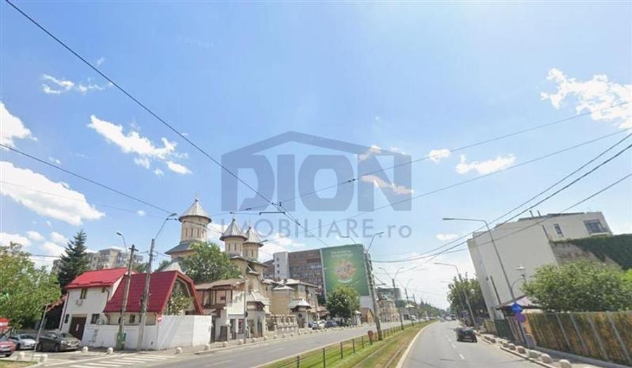 Eroii Revolutiei, 2 camere, etaj 1, bloc nou. - 1