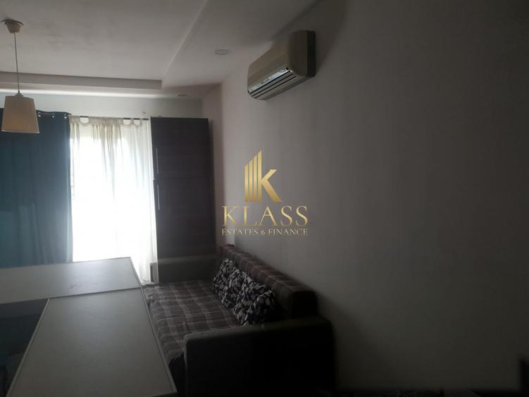 Apartament de vanzare cu 2 camere  in Cosmopolis - Faza 1 - parcare - 5