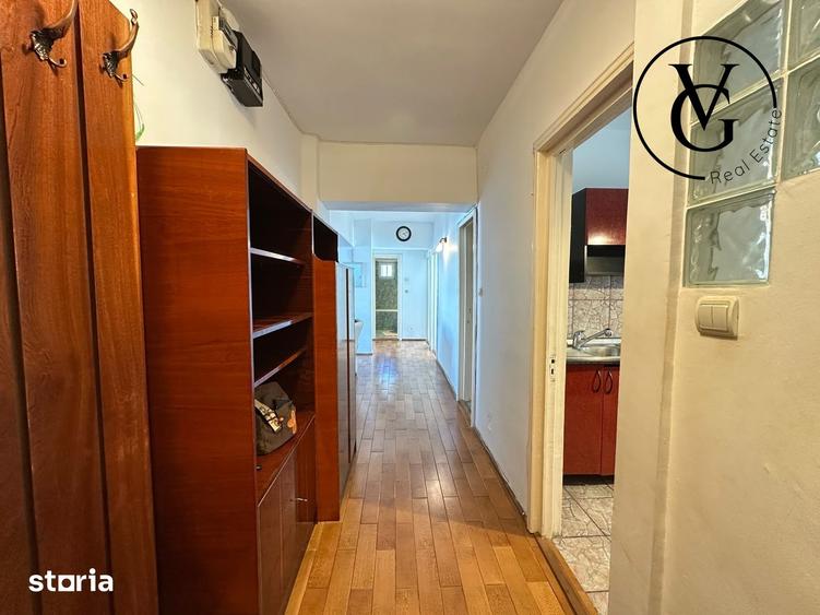 Apartament cu 4 camere decomandat, mobilat în Coiciu