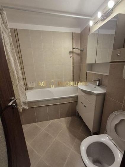 Apartament cu 3 camere decomandat, mobilat în Rahova