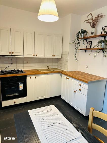 Apartament cu 2 camere decomandat în Obor