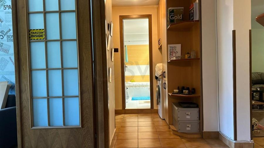 Apartament cu 4 camere semidecomandat în Alba Iulia
