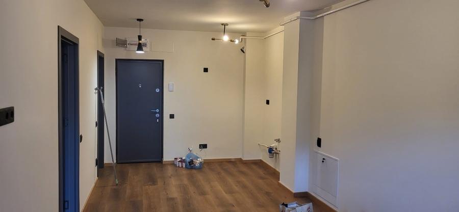 Apartament cu 2 camere decomandat în Săsar