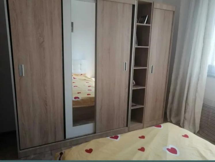 Casă cu 3 camere în Olteni