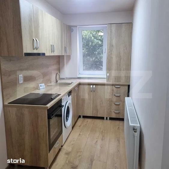 Apartament 3 camere de inchiriat zona micro 3 etaj 1 - 5