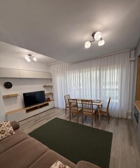 Apartament cu 2 camere decomandat, mobilat în 1 Mai