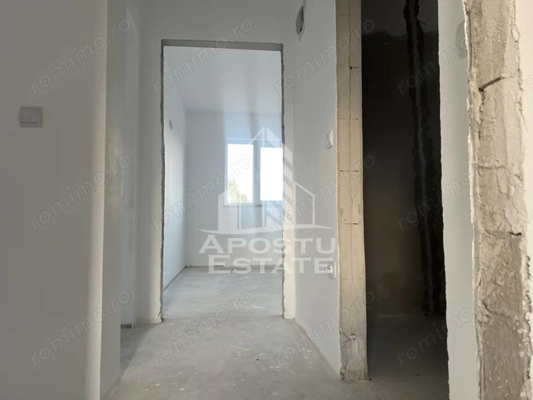 Casă cu 4 camere cu Teren 220 Mp în Giarmata